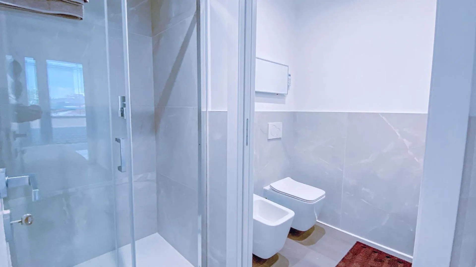 Am65 Suite - 16 Min Duomo Terrazzo Parcheggio Milan Apartment